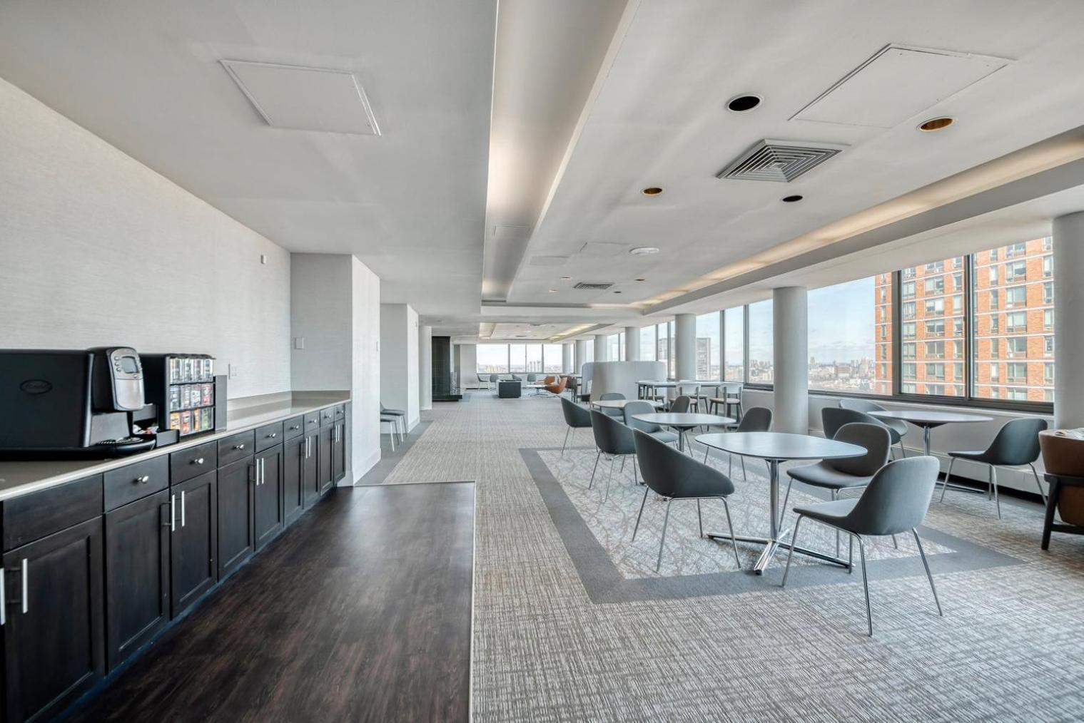 Apartamento Ues 1br W Gym Pool Doorman Elevator Nr Park Nyc-622 *